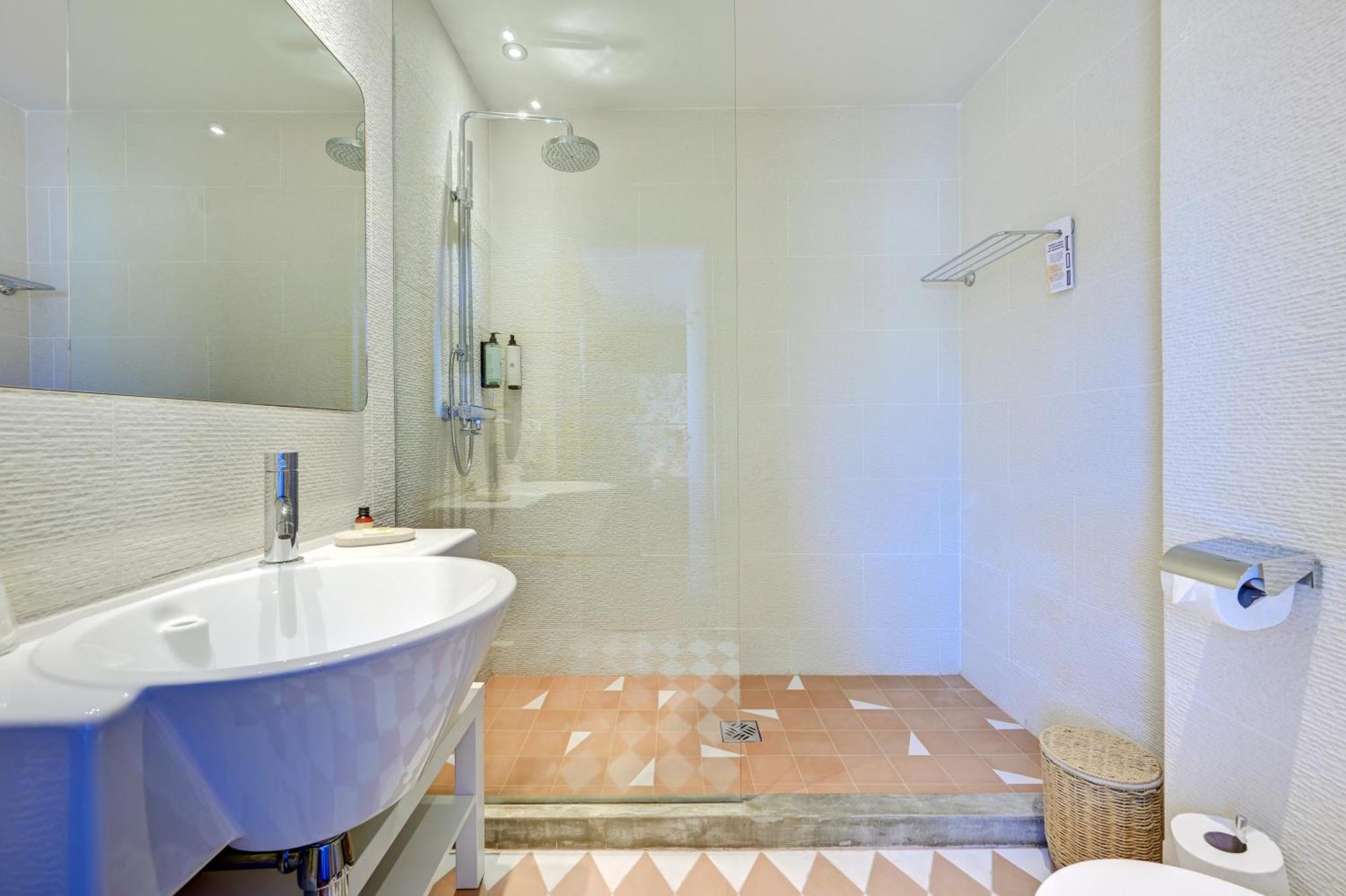 Hotel Bor Hyères Екстериор снимка