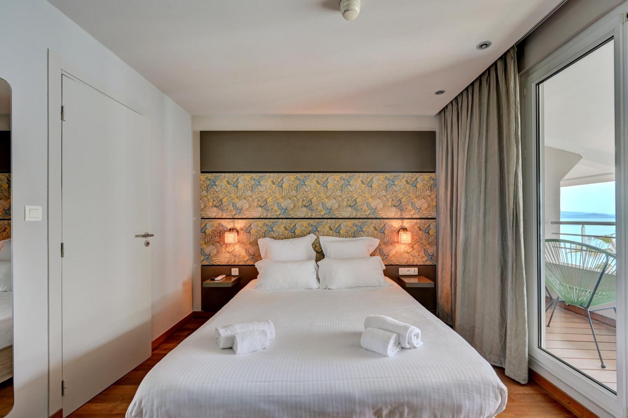 Hotel Bor Hyères Екстериор снимка