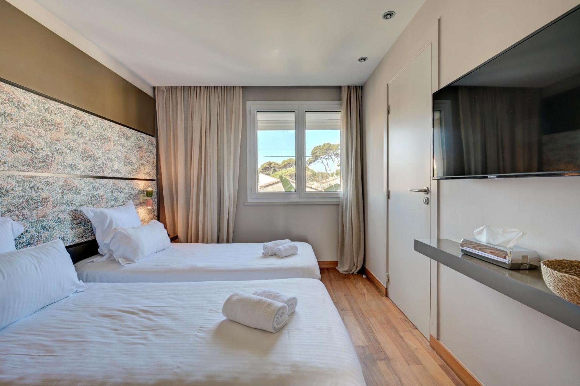 Hotel Bor Hyères Екстериор снимка